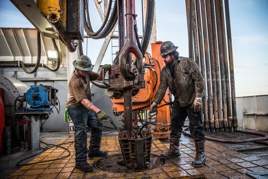 Shale oil gas rig workers